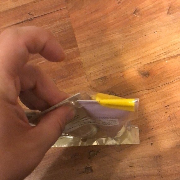 Avry beauty pack of 3 hand creams 1.5 fl oz each - Picture 7 of 7